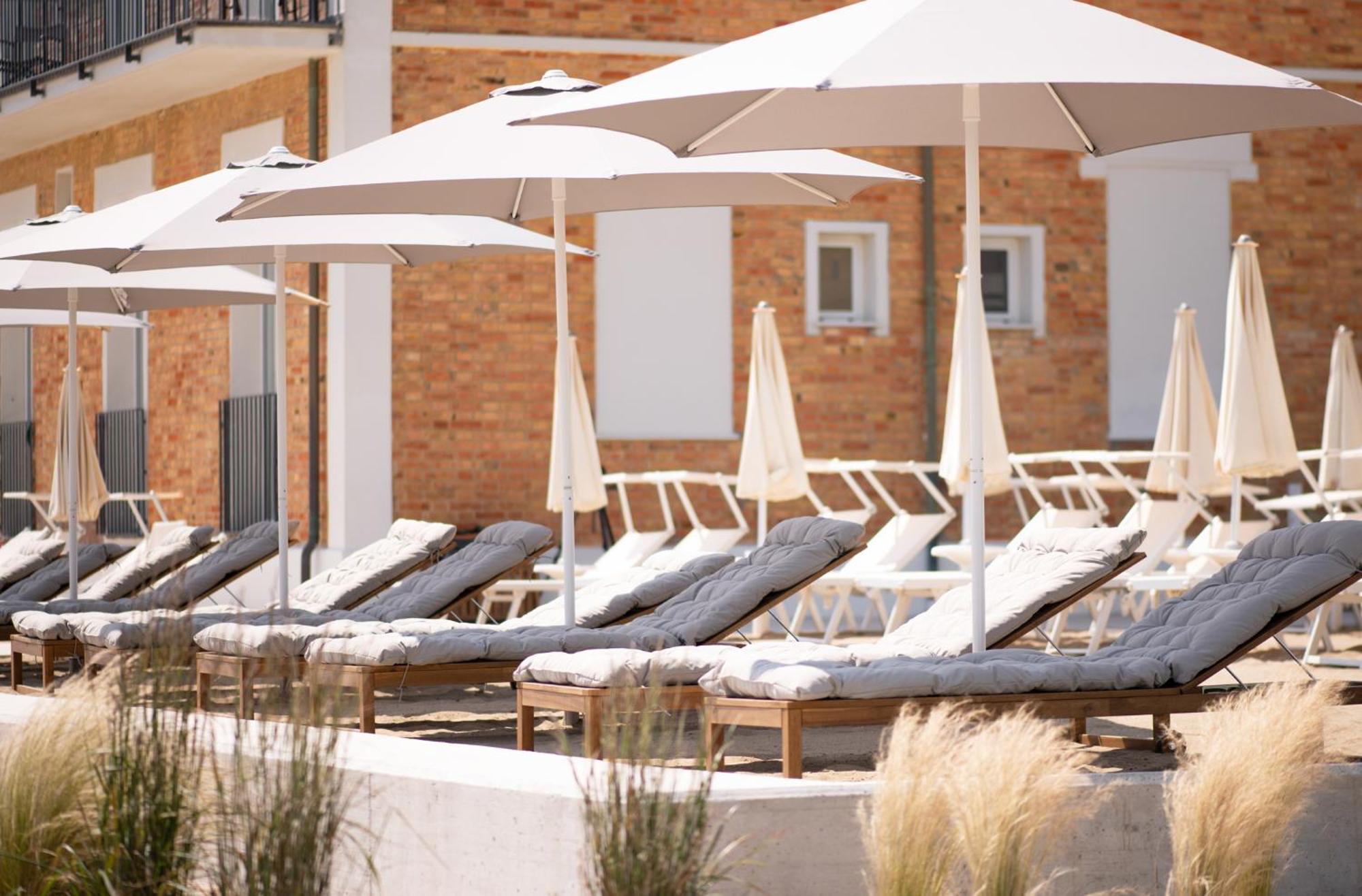 Hotel Capanni Bellaria-Igea Marina Exterior foto
